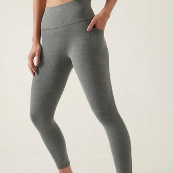 Athleta Salutation Stash 7/8 Tight Leggings Green Heather Powervita EUC Size M - Picture 3 of 7